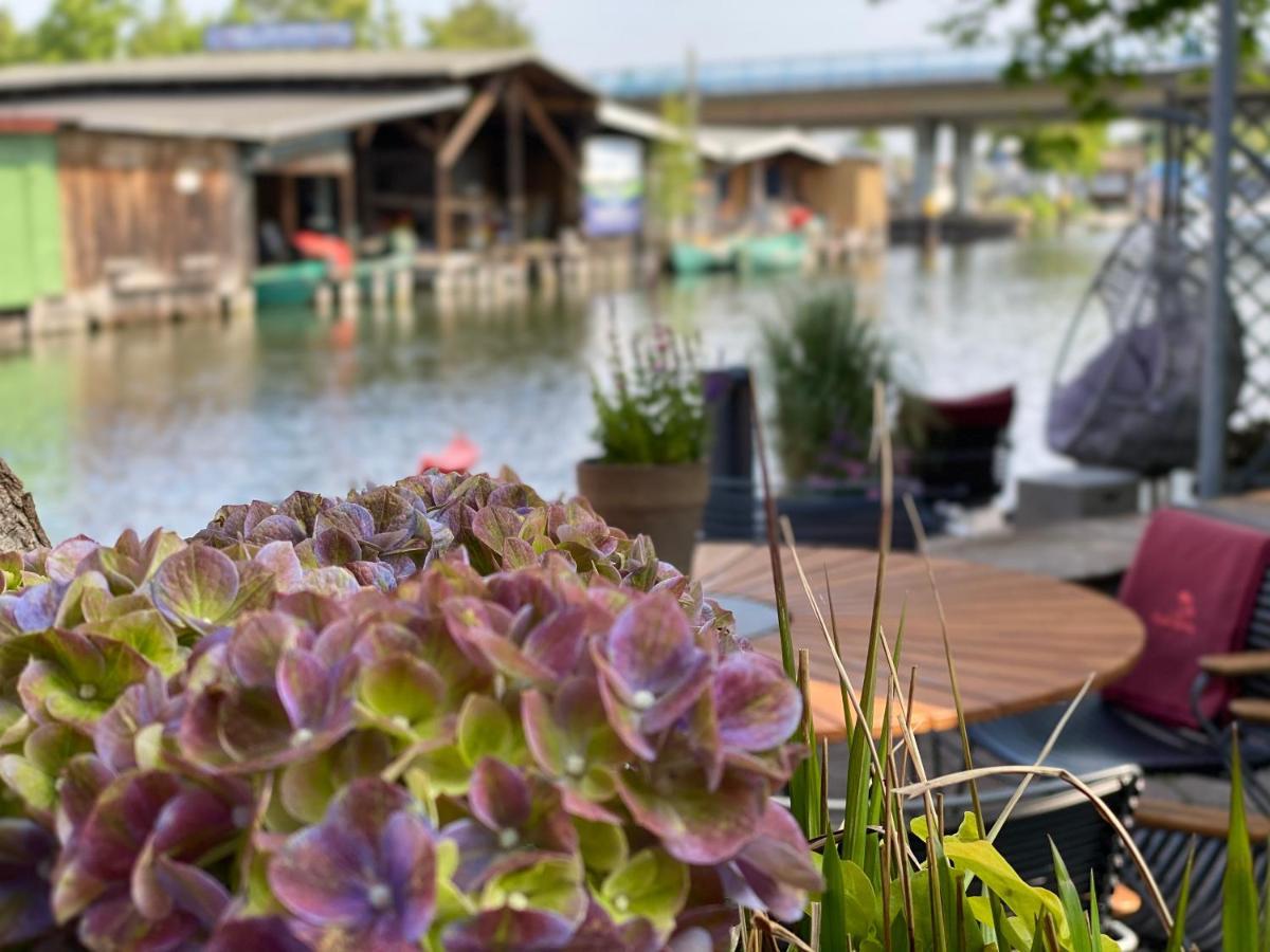 Hotel & Restaurant Fackelgarten Plau Am See Exterior photo