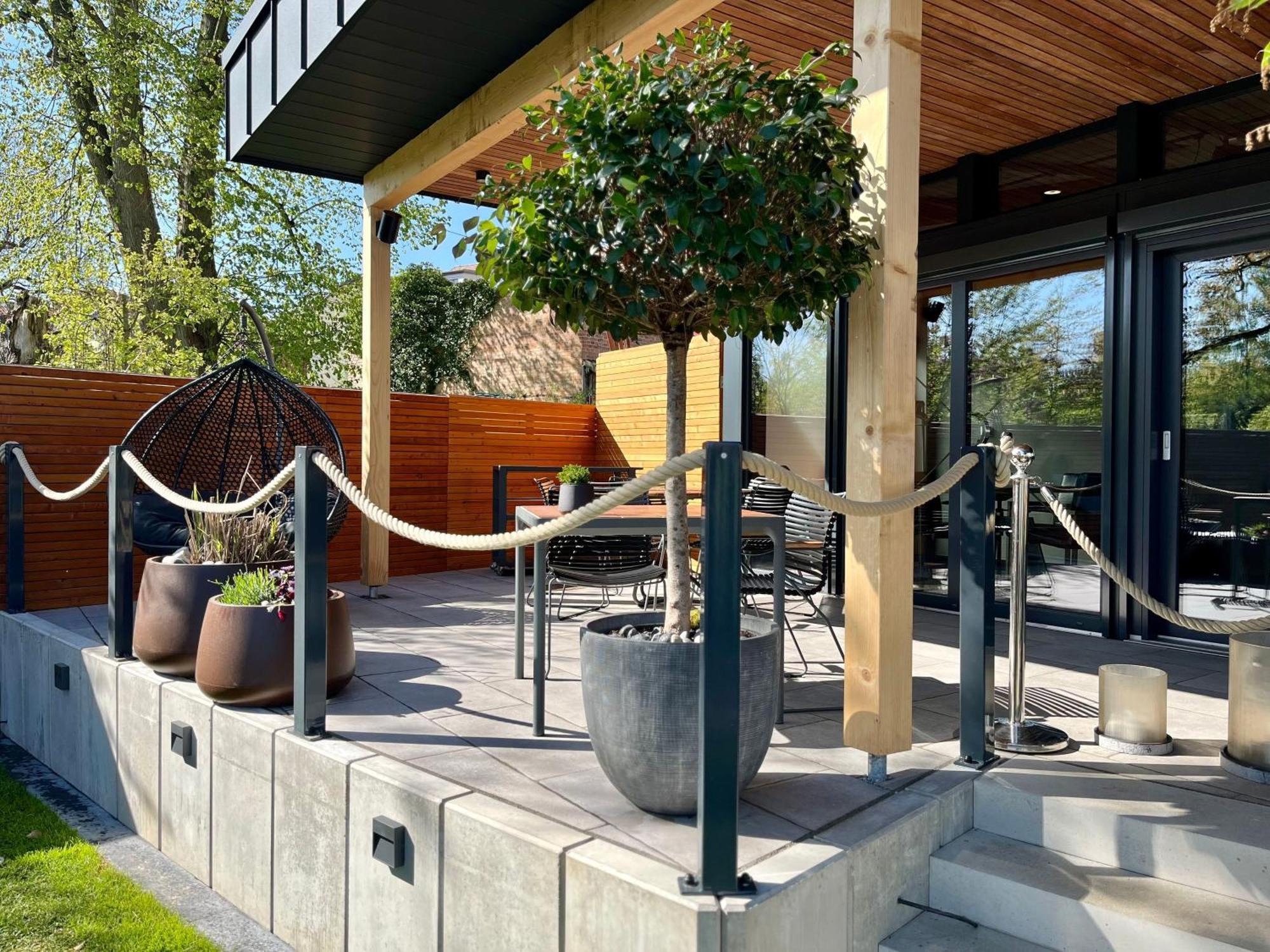 Hotel & Restaurant Fackelgarten Plau Am See Exterior photo
